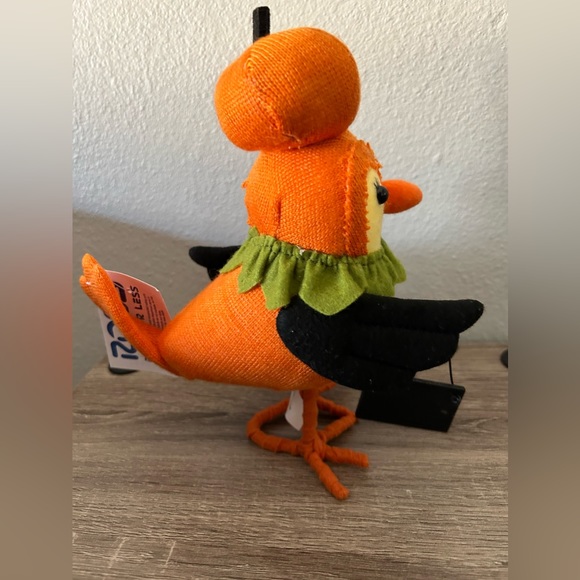 Target like Halloween Fabric Bird Jack-o-lantern with ‘EEK’ sign - Picture 4 of 6